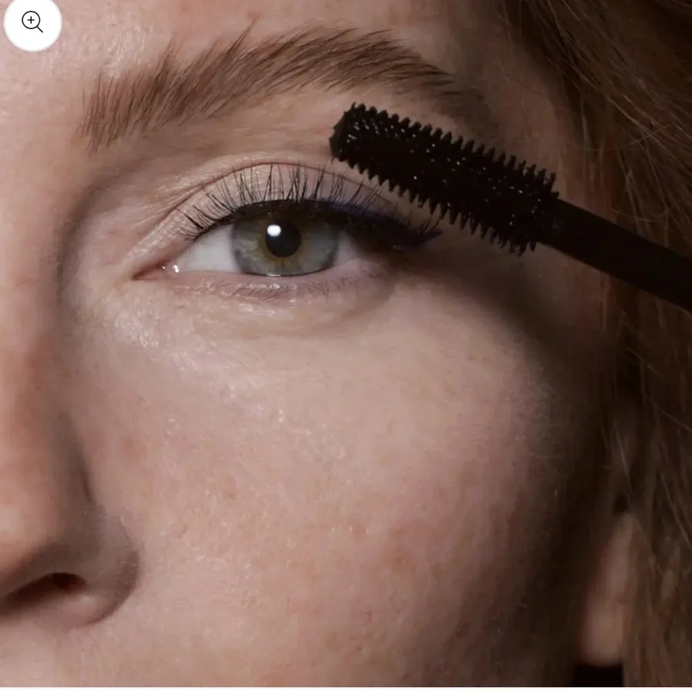 LA PARFAIT COSMETICS The Ultimate Waterproof Mascara great for sensitive eyes